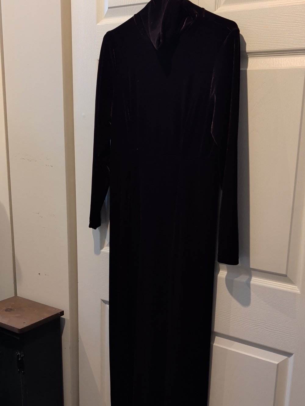 Vintage Long Sleeve Velvet Maxi Dress
